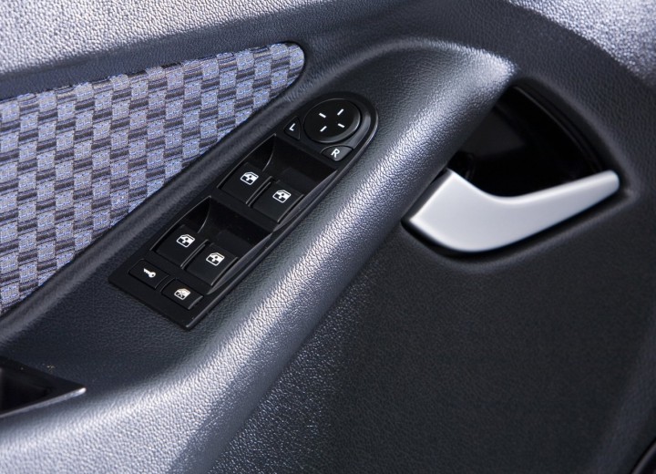 Technische Daten und Spezifikationen für VAZ (Lada) Granta Sedan - picture 10