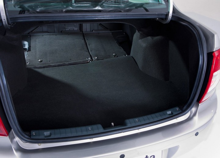Technische Daten und Spezifikationen für VAZ (Lada) Granta Sedan - picture 14