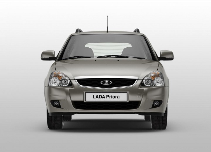 Technische Daten und Spezifikationen für VAZ (Lada) Priora I Combi Restyling - picture 1