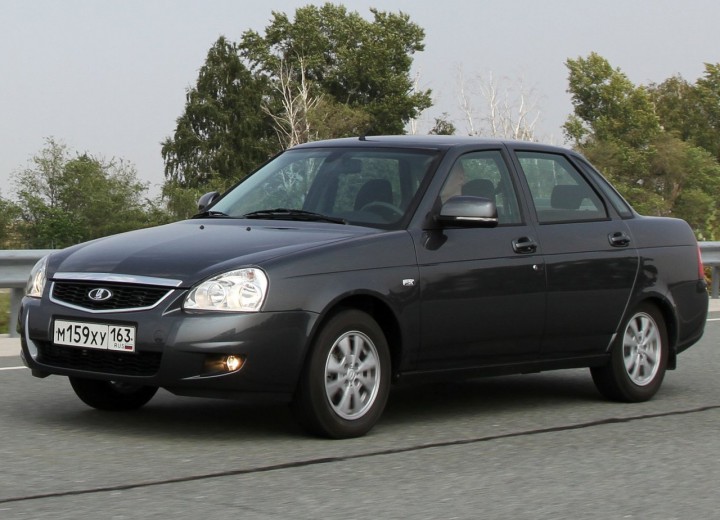 Technische Daten und Spezifikationen für VAZ (Lada) Priora I Sedan Restyling - picture 2
