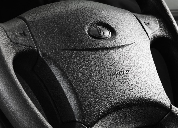 Technische Daten und Spezifikationen für VAZ (Lada) Priora Sedan - picture 8