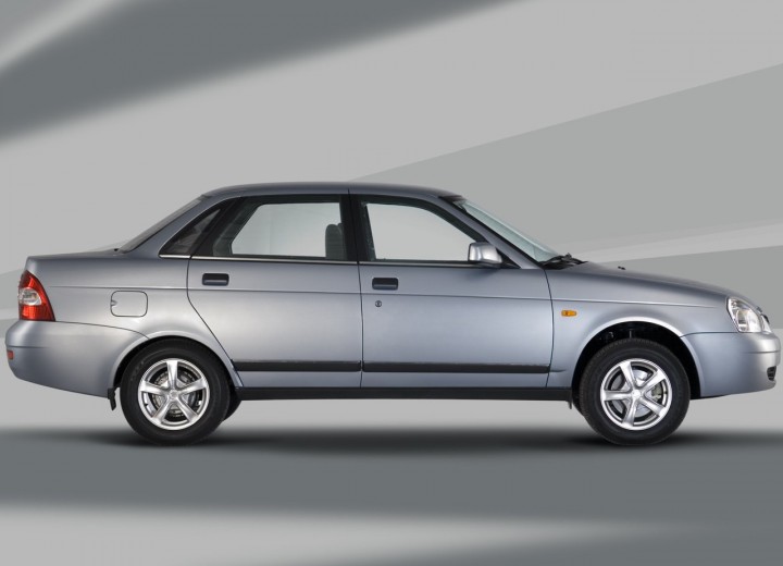 Technische Daten und Spezifikationen für VAZ (Lada) Priora Sedan - picture 3
