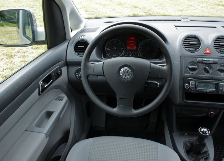 Technical specifications and characteristics for【Volkswagen Caddy Maxi Life】 - picture 7