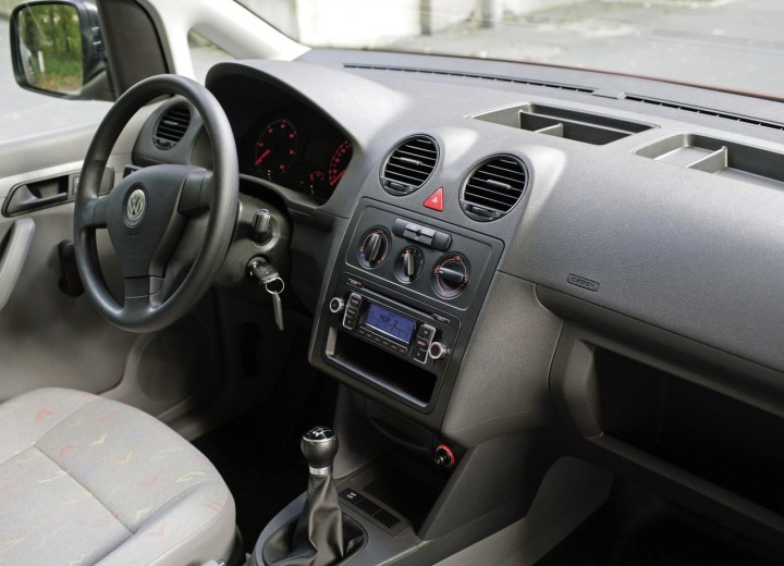 Technical specifications and characteristics for【Volkswagen Caddy Maxi Life】 - picture 5