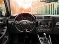 Especificaciones técnicas de Volkswagen Jetta VI Restyling - picture 4