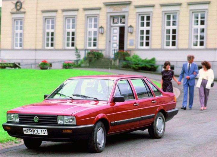 Technical specifications and characteristics for【Volkswagen Passat (B2)】 - picture 2