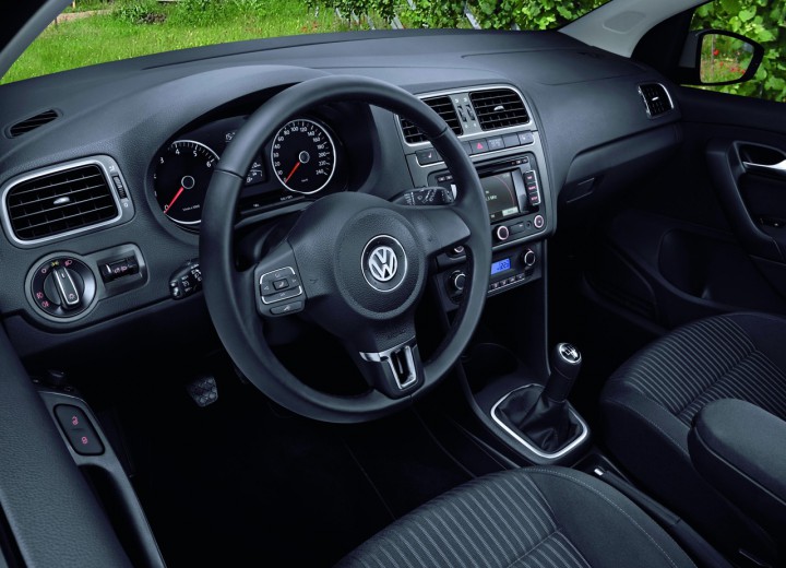 Especificaciones técnicas de Volkswagen Polo V - picture 18