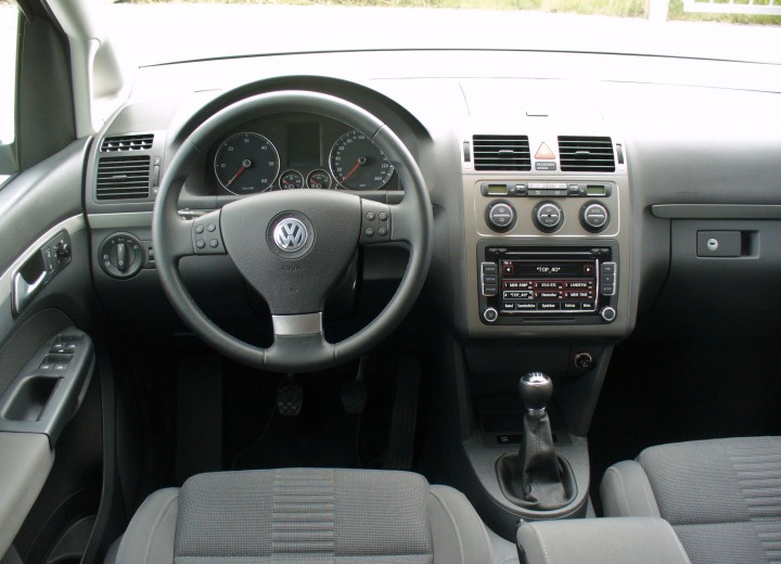 Volkswagen Touran (2010) teknik özellikleri - picture 7