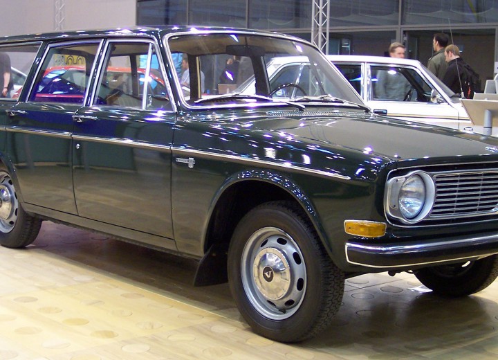 Technical specifications and characteristics for【Volvo 140 Combi (145)】 - picture 4