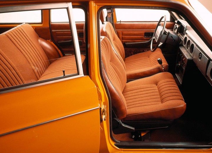 Technical specifications and characteristics for【Volvo 140 Combi (145)】 - picture 8