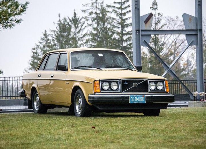 Технически характеристики за Volvo 240 (P242,P244) - picture 5