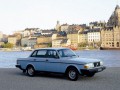 Specifiche tecniche dell'automobile e risparmio di carburante di Volvo 240