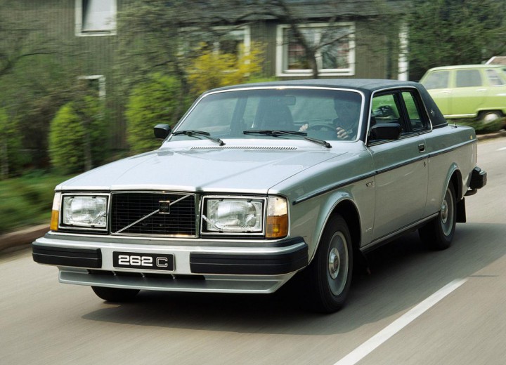 Технически характеристики за Volvo 260 Coupe (P262) - picture 1