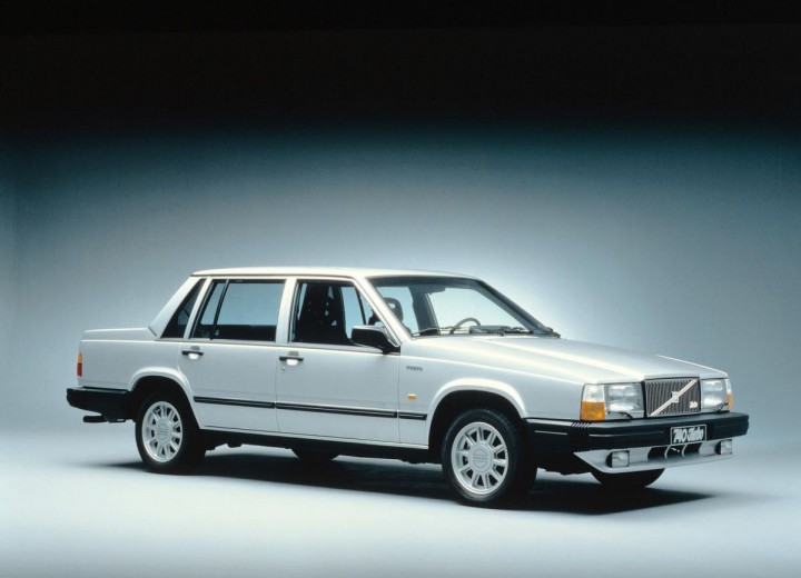 Technische Daten und Spezifikationen für Volvo 740 (744) - picture 1