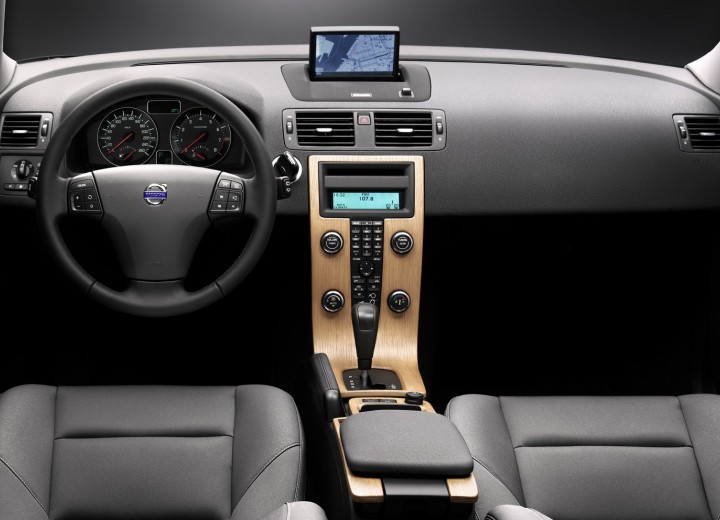 Volvo S40 II teknik özellikleri - picture 6
