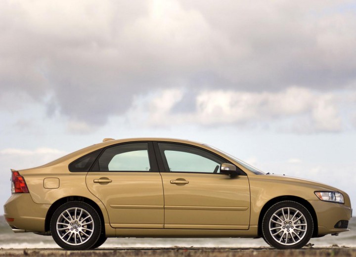 Volvo S40 II teknik özellikleri - picture 3