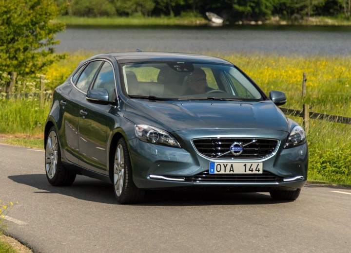 Технически характеристики за Volvo V40 (2012) - picture 2