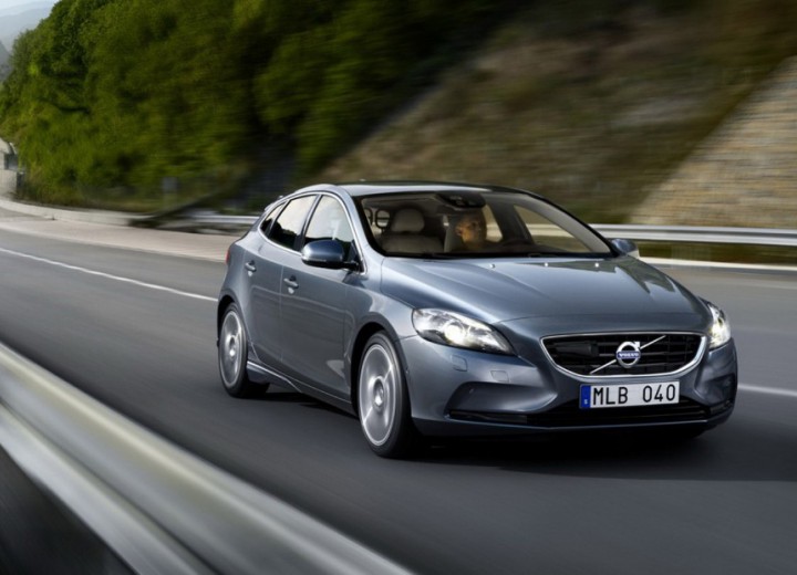 Технически характеристики за Volvo V40 (2012) - picture 1