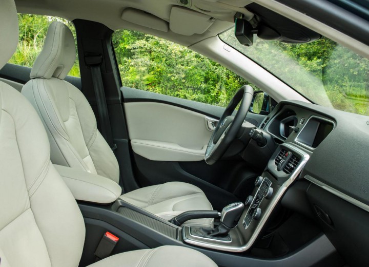 Технически характеристики за Volvo V40 (2012) - picture 8
