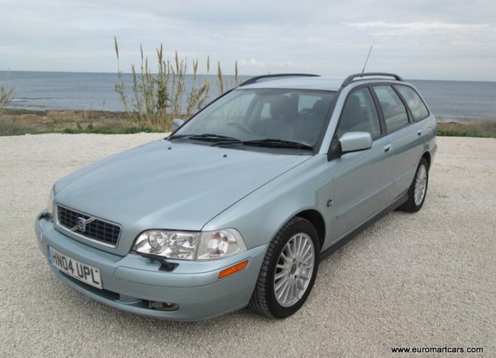 Volvo V40 Combi (VW) teknik özellikleri - picture 1