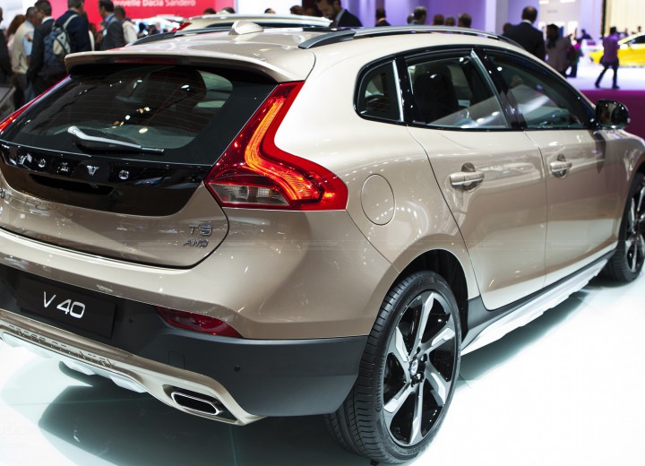 Технически характеристики за Volvo V40 Cross Country - picture 3