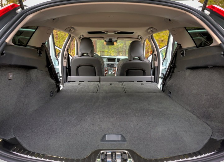 Технические характеристики о Volvo V60 Cross Country - picture 15