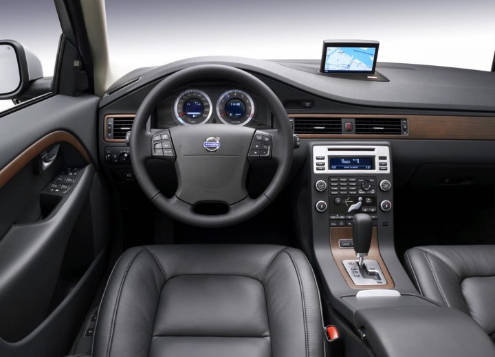 Τεχνικά χαρακτηριστικά για Volvo V70 III - picture 7