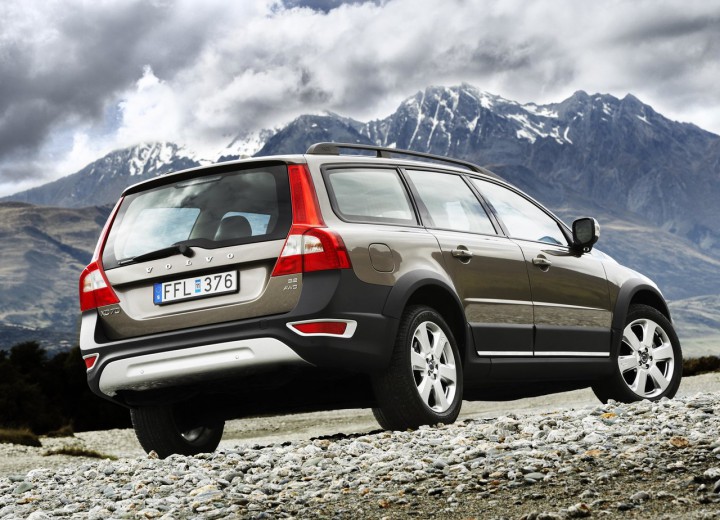 Технически характеристики за Volvo XC70 II - picture 3