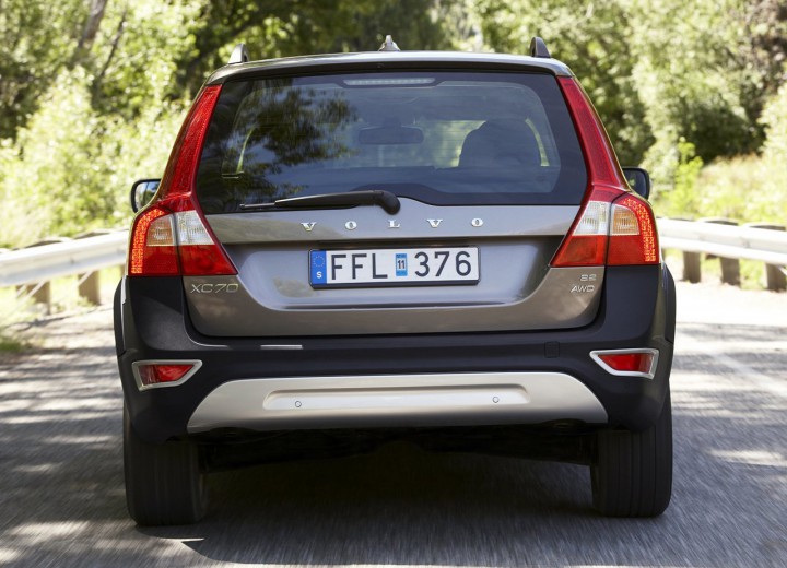 Технически характеристики за Volvo XC70 II - picture 4