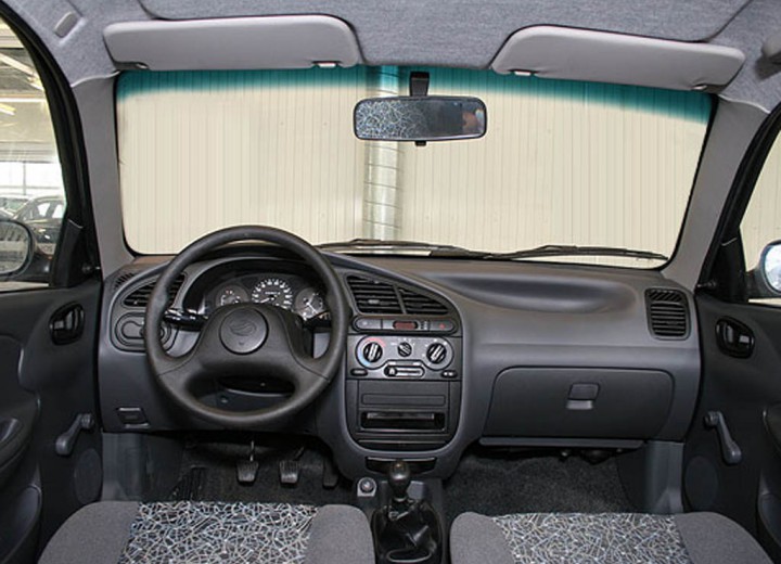 Technical specifications and characteristics for【ZAZ Sens Sedan】 - picture 3